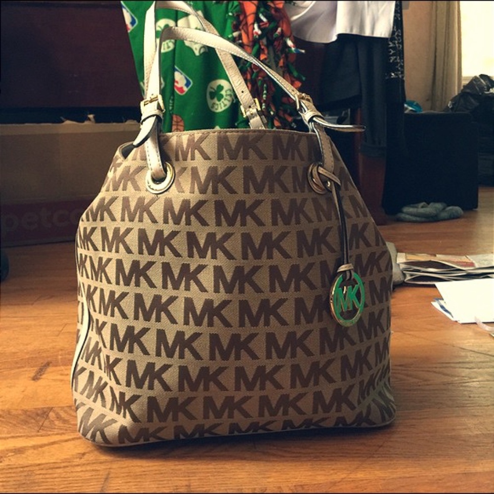 Authentic Michael Kors Handbag